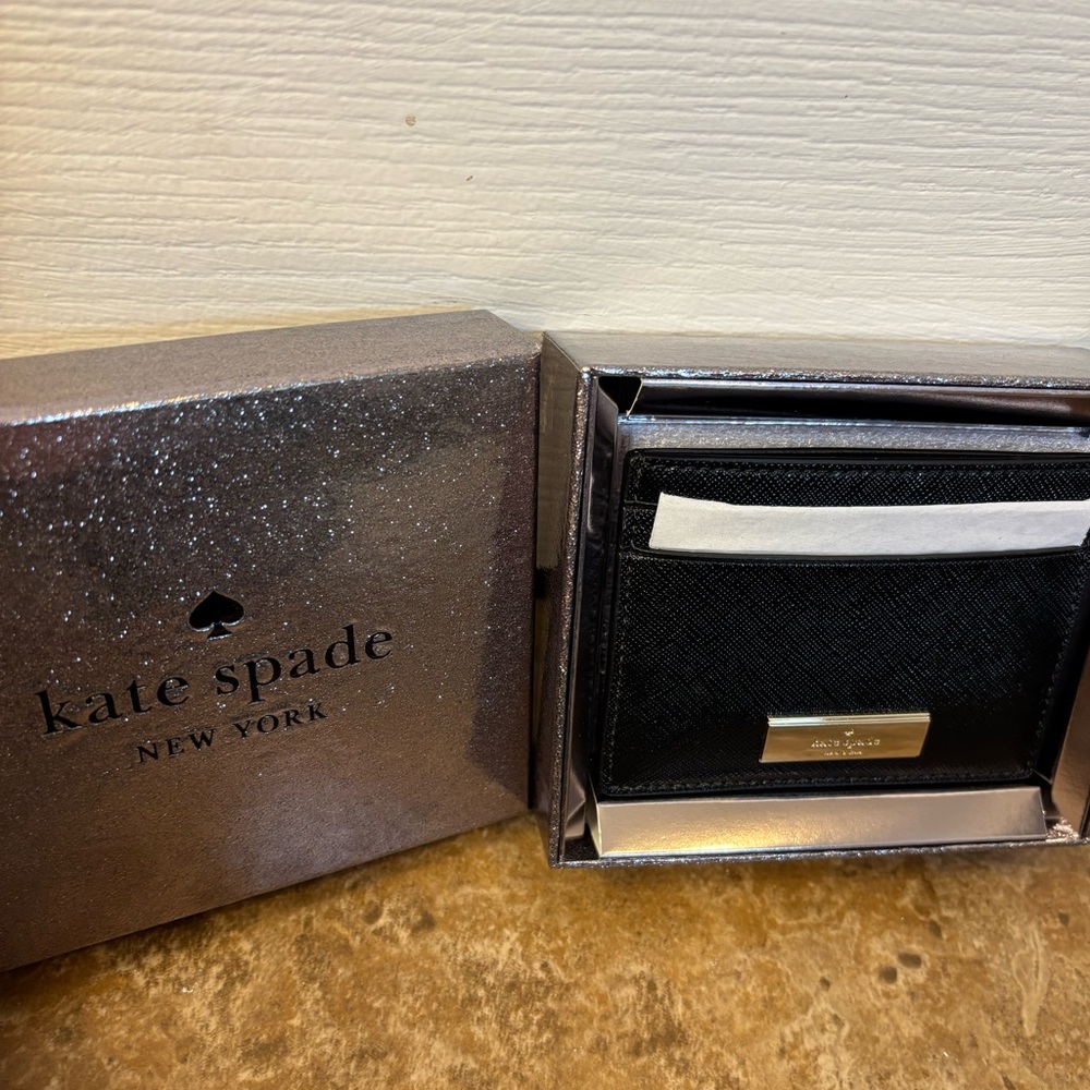 NIB KATE SPADE Kenzie Saffiano Black Card Holder